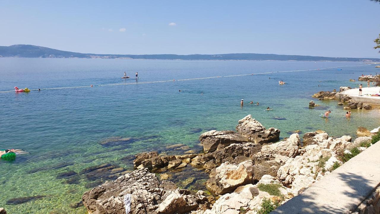 Beachfront Apartmant Veli Novi Vinodolski Exterior photo